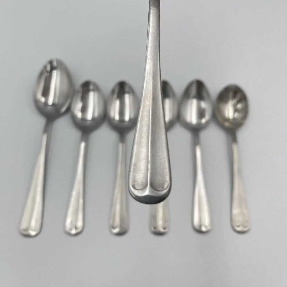 Washington Forge Stainless Spirit of America 7 QTY Spoons Scallop Sugar Teaspoon